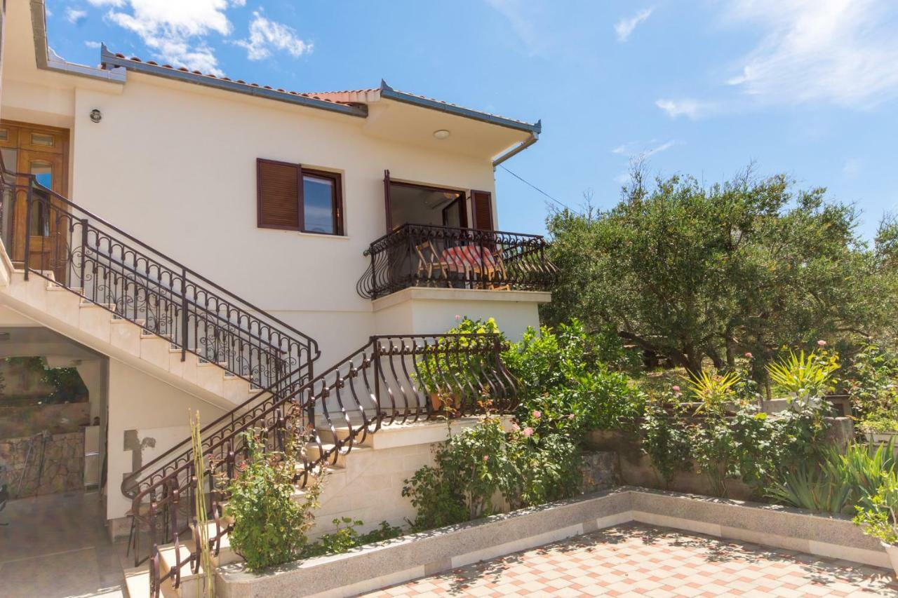 Apartman Mina Traù Esterno foto